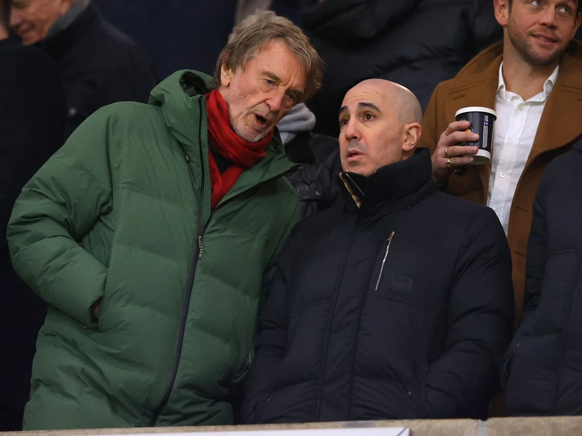 ਪ੍ਰਮੁੱਖ ਟੀਚਰਾਂ ਨੇ ਜਿਮ ਰੈਟਕਲਿਫ਼ ਦੇ ਟਿੱਪਣੀ ਬਾਦ ਮੈਨਚੈਸਟਰ ਯੂਨਾਈਟੇਡ ਦੇ ਇਕਤੱਠ ਪਾਸਾ ਦਿਖਾਇਆ