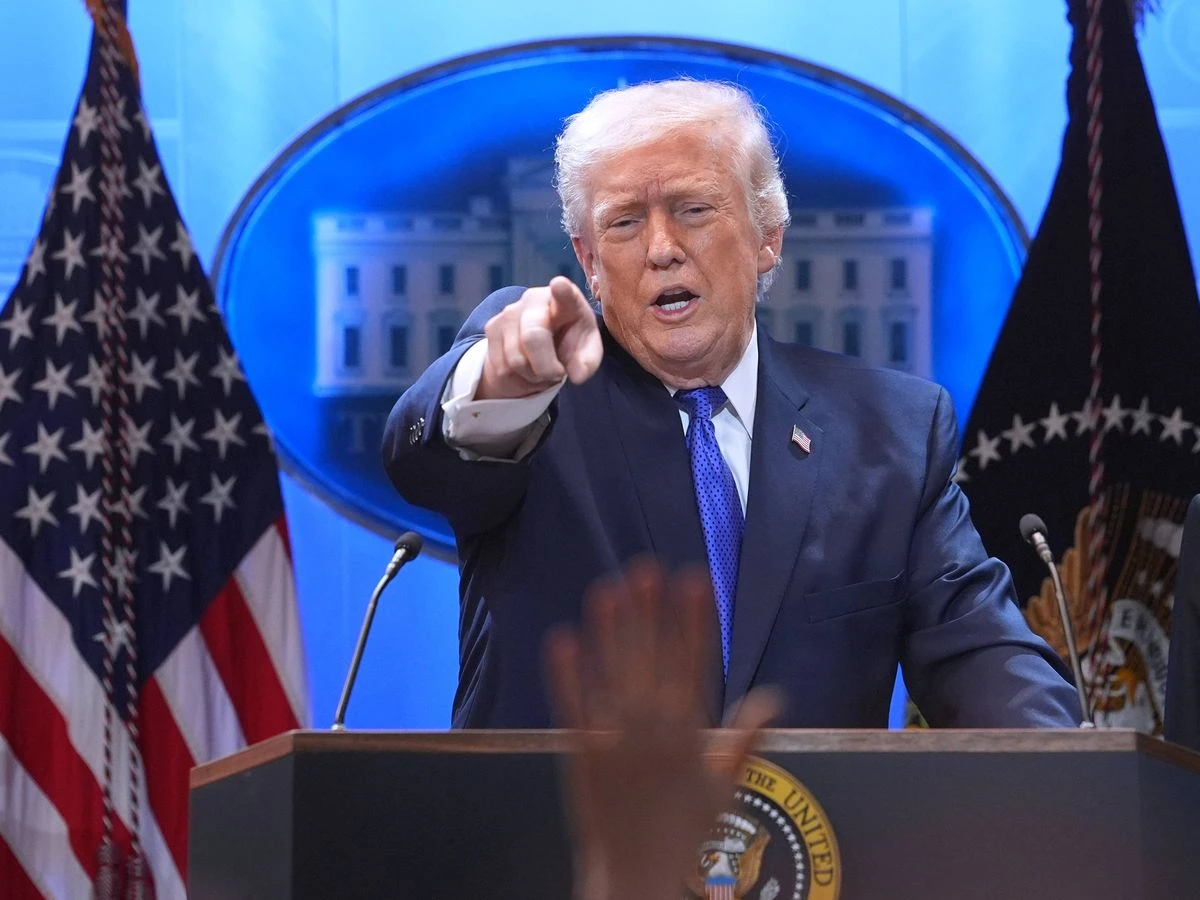 ਟ੍ਰੰਪ ਨੇ ਸਾਰੀਆਂ ਦੇਸ਼ਾਂ 'ਤੇ 10% ਟੈਰਿਫ ਲਾਇਆ