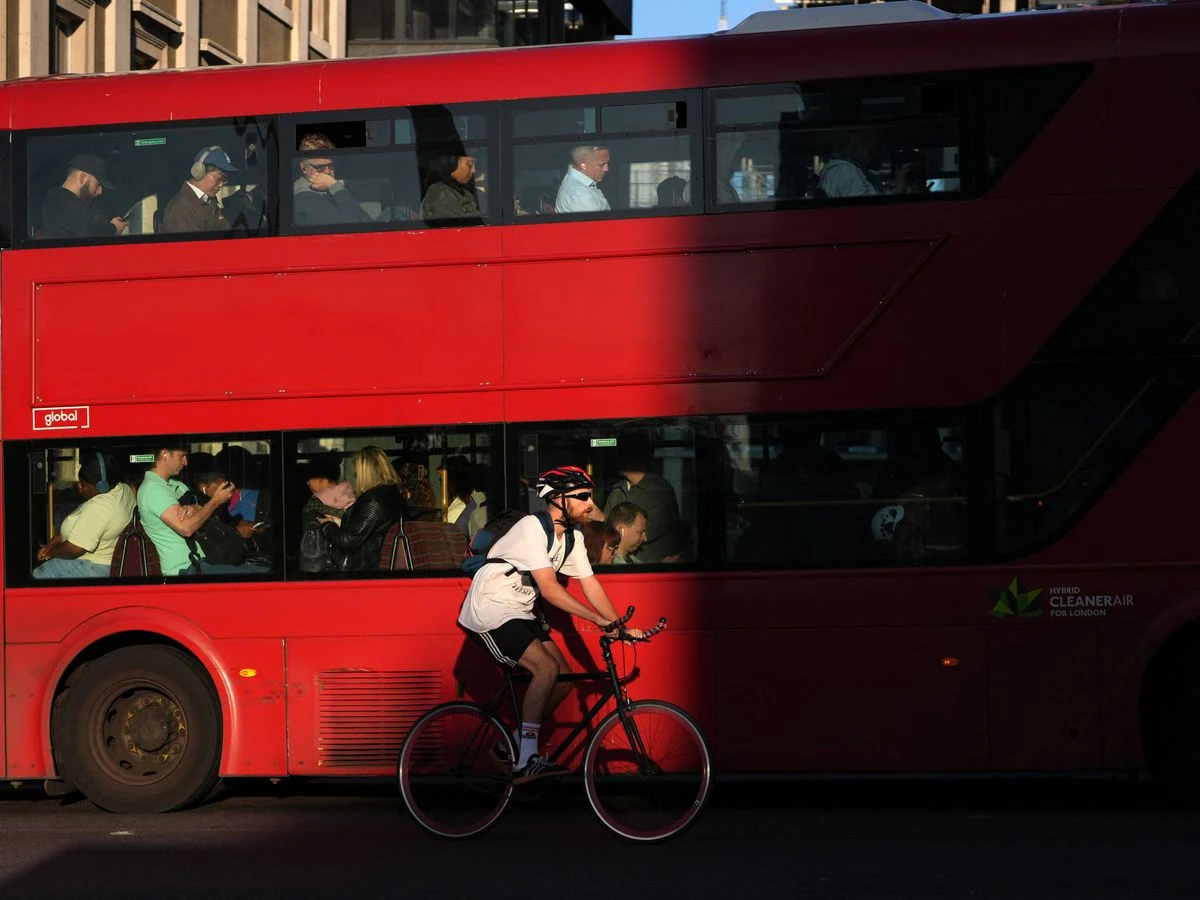 ਅੰਗਰੇਜ਼ੀ ਮੁਫ਼ਤ ਬੱਸ ਪਾਸ ਦੀ ਉਮਰ ਵਧੀ ਅਪ੍ਰੈਲ 2026 ਤੋਂ