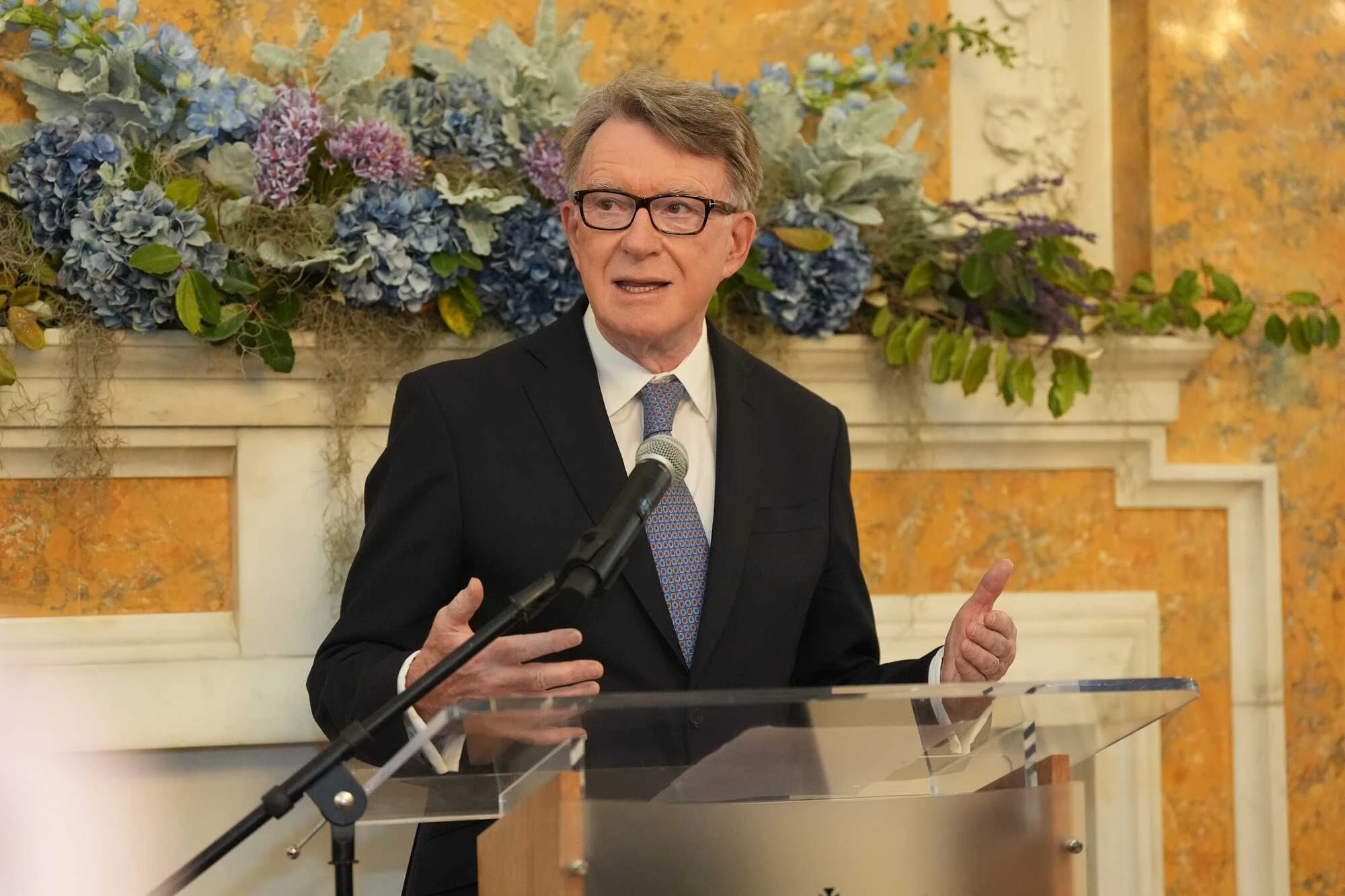 ਮੰਤਰੀਆਂ ਨੂੰ ਮਾਂਹਦਲਸਨ ਦੇ ਸੁਨੇਹੇ ਨਾ ਛਾਪਣ ਦੀ ਚੇਤਾਵਨੀ