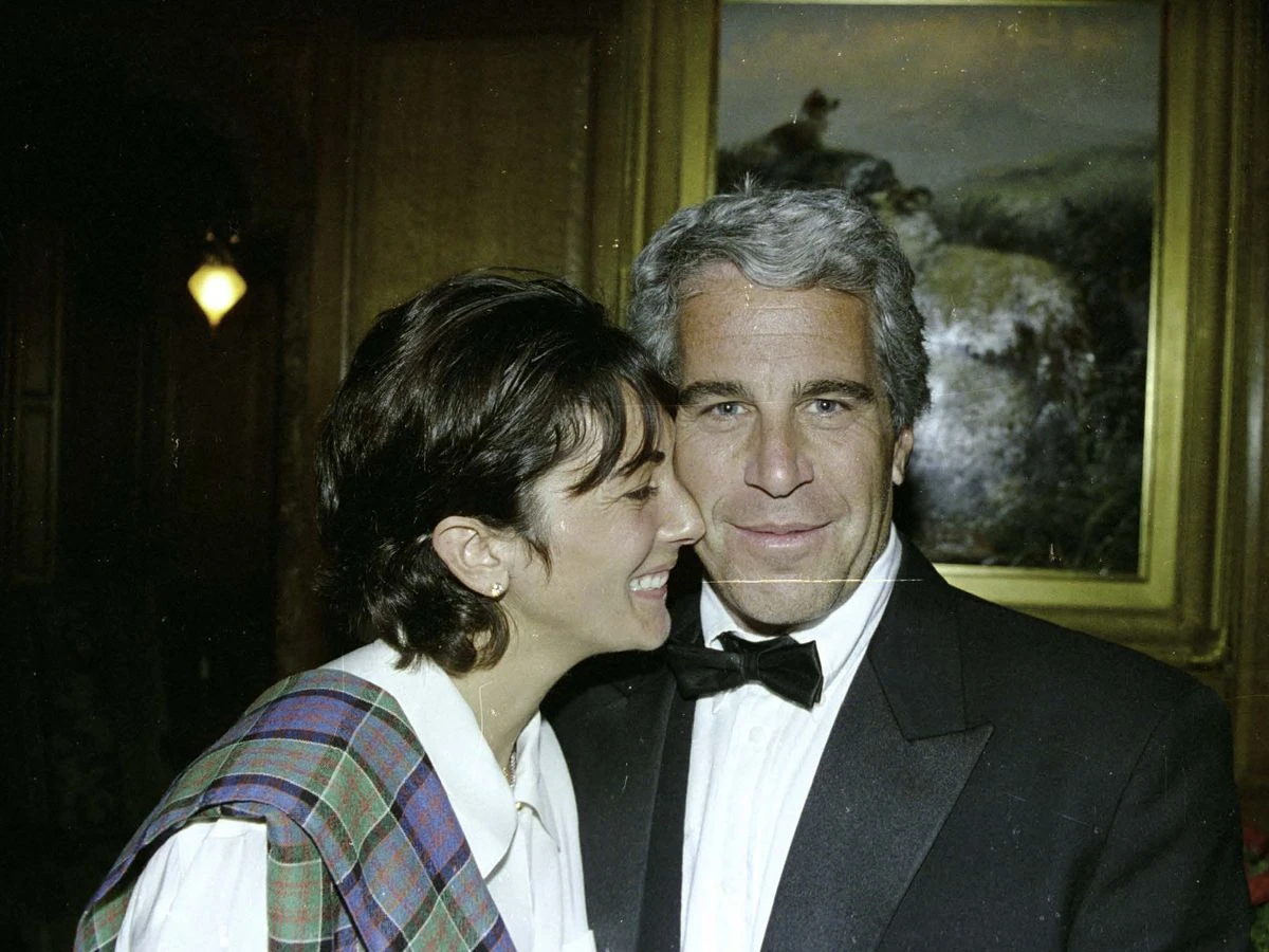 ਘਿਸਲੇਨ ਮੈਕਸਵੈਲ ਨੇ ਈਪਸਟਾਈਨਾਂ ਦੇ ਰਾਜ਼ ਨਾ ਖੋਲ੍ਹਣ ਦਾ ਫੈਸਲਾ ਕੀਤਾ