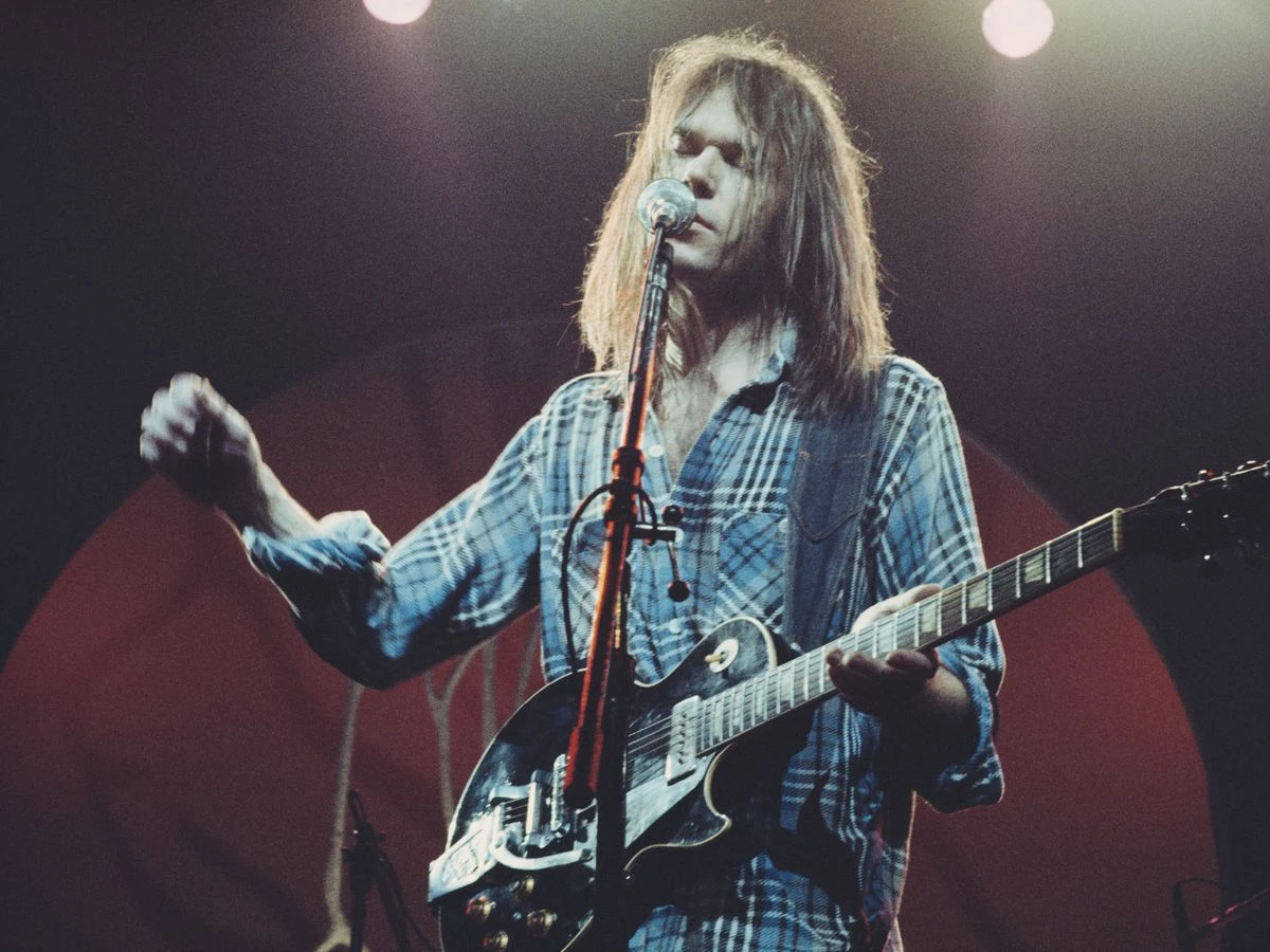 ਨੌਰ ਵਰਜੇ ਨੀਲ ਯੰਗ ਨੇ ਯੂਰਪ ਅਤੇ ਯੂਕੇ ਟੂਰ ਰੱਦ ਕੀਤਾ