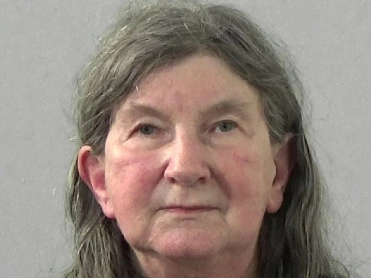 ਪੰਜ ਦਹਾਕਿਆਂ ਤੱਕ ਦਬਾਅ ਵਿਚ ਰਹੀ ਪਤਨੀ ਨੇ ਪਤਨੀ ਨੂੰ ਤੱਕੀ ਨਾਲ ਦੁਖੀ ਕਰ ਕੇ ਮਾਰਿਆ