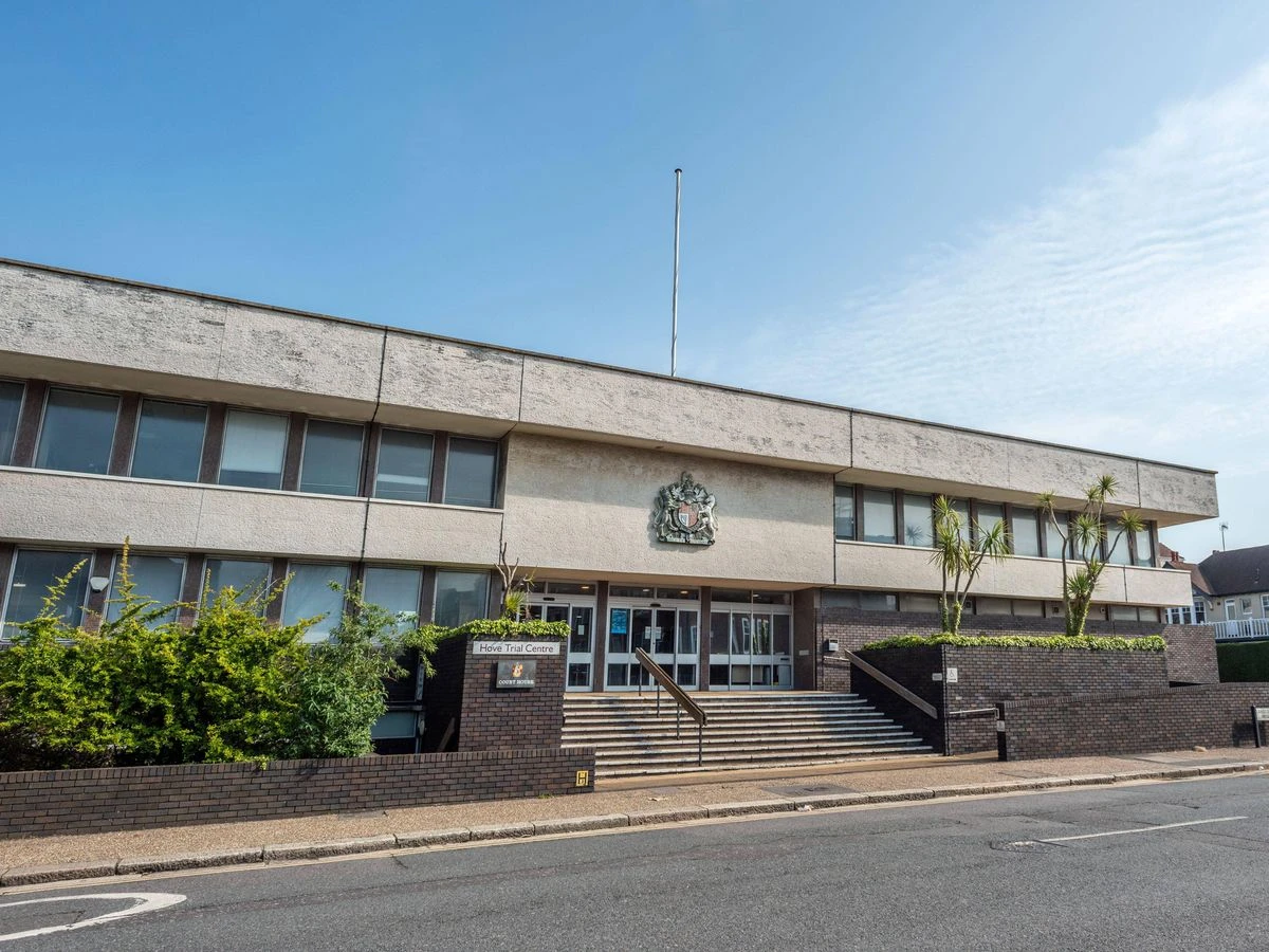 ਪਿੰਡ ਵਿਚ ਛੋਟੀ ਬੱਚੀ ਨਾਲ ਸਾਲਾਂ ਤਕ ਜਬਰਦਸ਼ਤੀ, ਪਰਿਵਾਰ ਦੇ ਮੈਂਬਰ ਕੈਦ