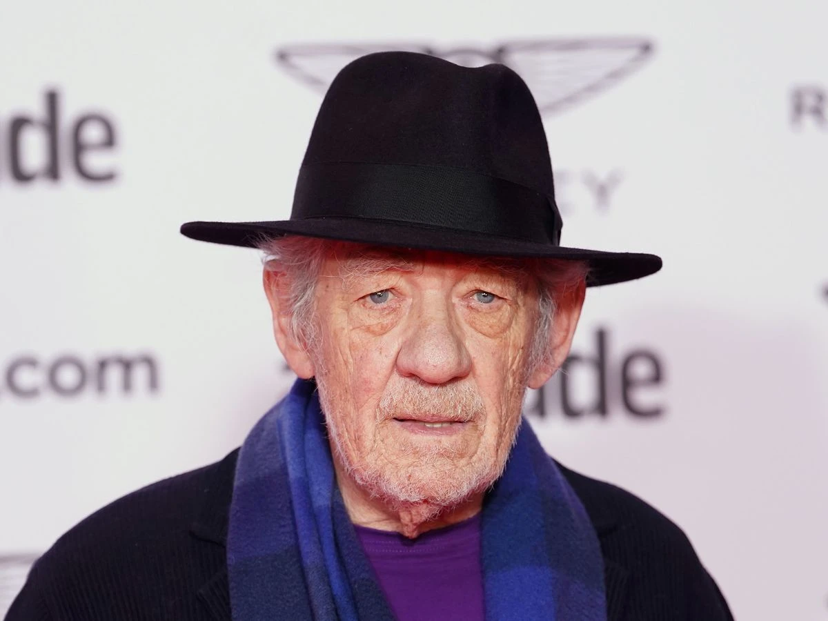 ਸਰ ਇਆਨ ਮੈਕਕੈਲਨ ਨੇ ਐਲ ਐਸ ਲੋਰੀ ਬਾਰੇ ਕੀਤੀ ਖੁਲਾਸਾ