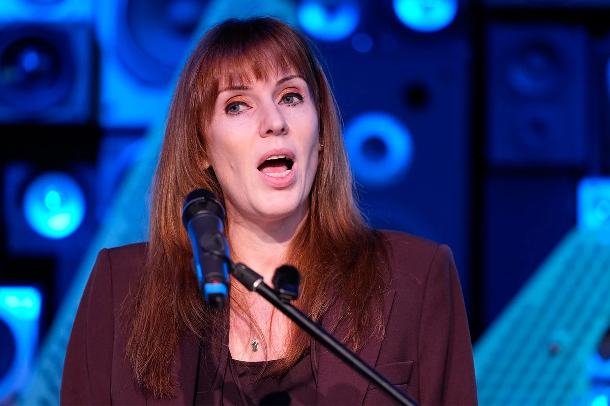 ਐਂਜਲਾ ਰੇਨਰ ਨੇ ਮਾਈਗਰੇਸ਼ਨ ਕਾਨੂੰਨਾਂ ਤੇ ਲੇਬਰ ਪਾਰਟੀ ਨੂੰ ਚੇਤਾਵਨੀ ਦਿੱਤੀ