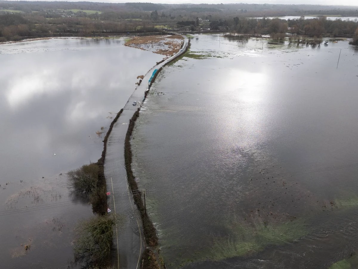 ਯੂਕੇ ਵਿੱਚ ਭਾਰੀ ਮੀਂਹ ਤੇ 80 ਤੋਂ ਵੱਧ ਬਾੜ ਵਾਰਨਿੰਗਜ਼ ਜਾਰੀ