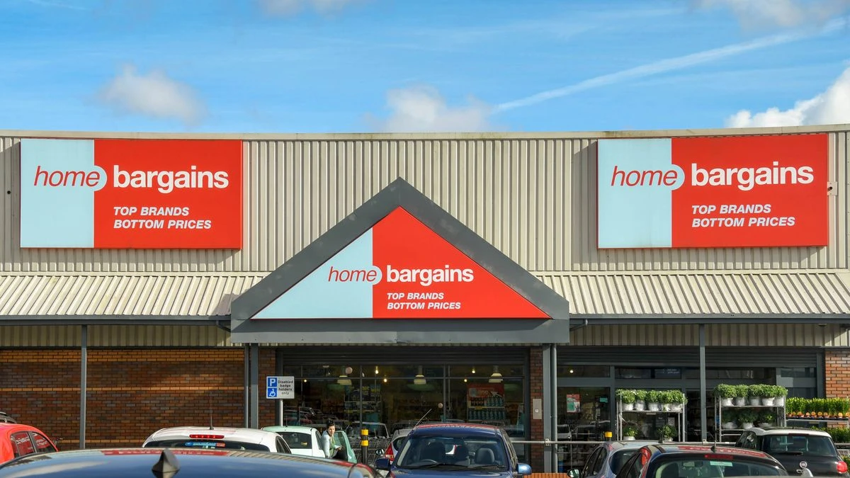 ਹੋਮ ਬਾਰਗੇਨਜ਼ ਦਾ 99 ਪੈਸੇ ਵਾਲਾ ਇੰਨੋਖਾ ਈਸਟਰ ਸਜਾਵਟ آئਟਮ