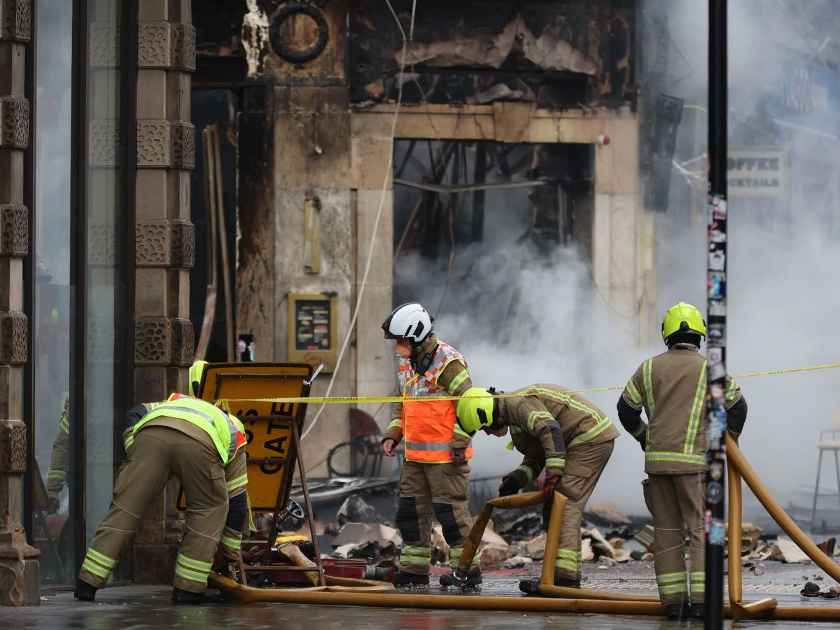 ਗਲਾਸਗੋ ਸੈਂਟਰਲ ਅੱਗ ਕਾਰਨ ਰੇਲ ਸਫਰ ਮੁਸ਼ਕਲਾਂ ਵਿੱਚ ਫਸੇ