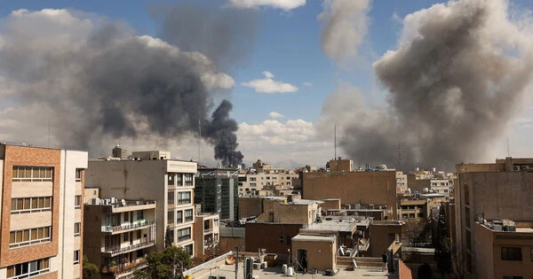 ਅਮਰੀਕਾ ਨੇ ਇਰਾਨੀ ਮਿਸਾਈਲ ਸਾਈਟਾਂ 'ਤੇ ਵੱਡੇ ਬੰਬਾਂ ਨਾਲ ਹਮਲਾ ਕੀਤਾ