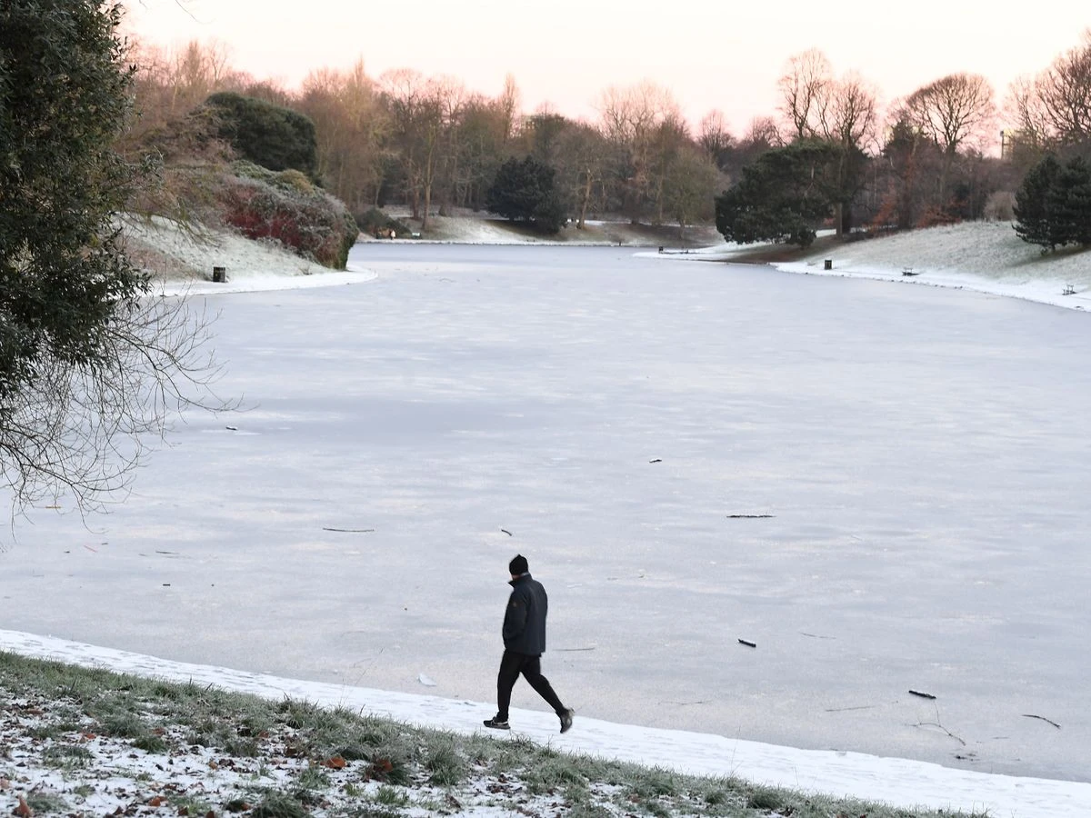 ਮਰਸਾਈਡ 'ਚ ਜਮਣ ਵਾਲਾ ਸੁਰਖ਼ੀਲਾ ਮੌਸਮ ਚੇਤਾਵਨੀ ਜਾਰੀ