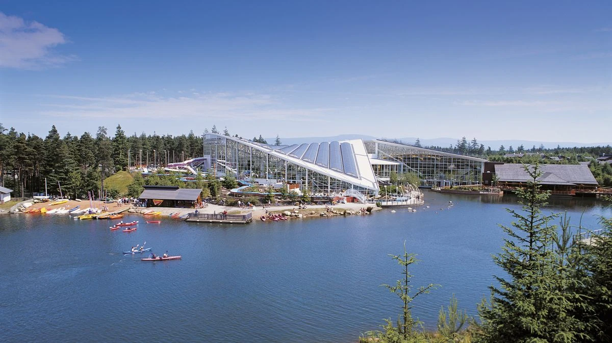 ਸਮਰ ਛੁੱਟੀਆਂ ਲਈ ਹੋਟਲਾਂ ਦੇ ਕੀਮਤਾਂ ਦਾ ਤੁਲਨਾਤਮਕ ਅਧਿਐਨ