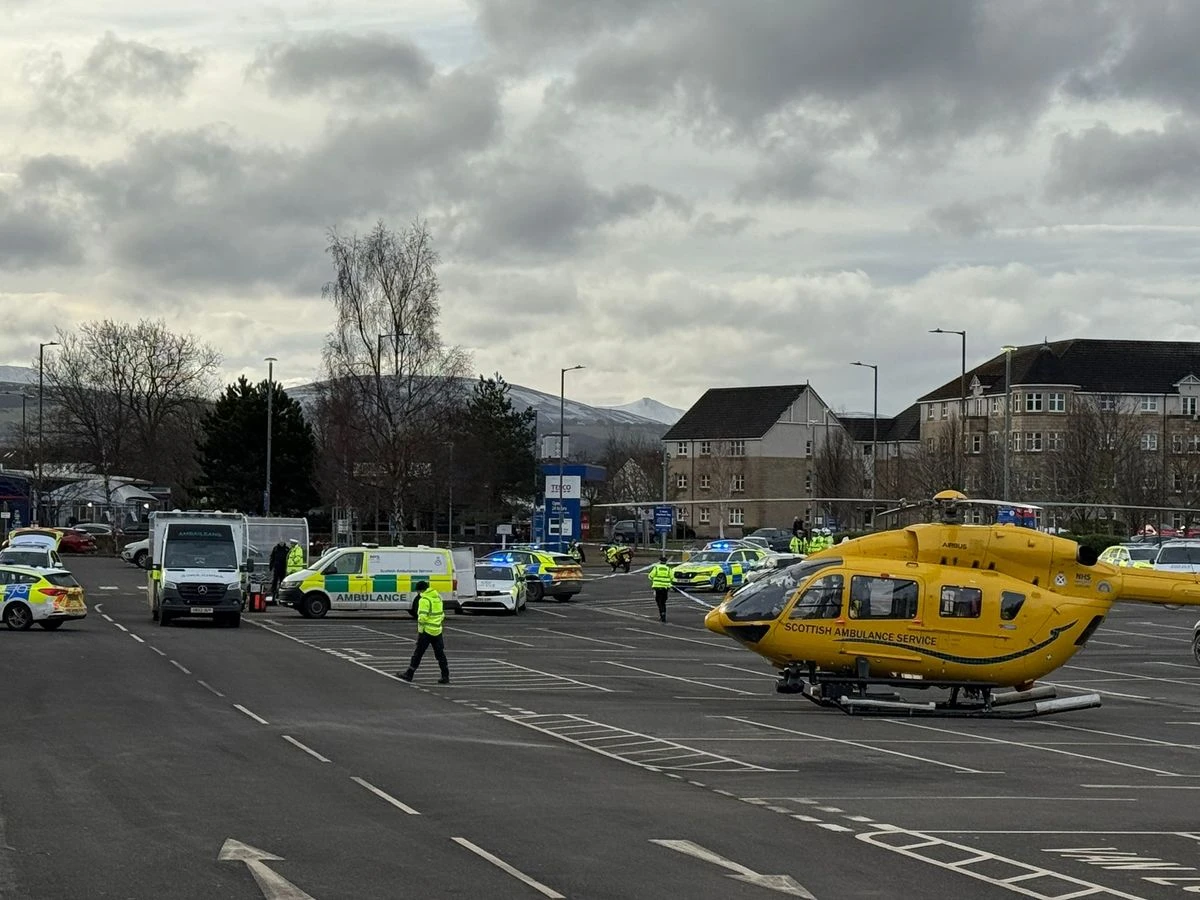 ਐੱਡਰਮਬਰਗ 'ਚ ਕਾਰ ਲੱਗਣ ਕਾਰਨ ਏਅਰ ਐਮਬੂਲੈਂਸ ਆਈ