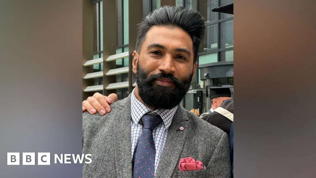 ਫੇਸ਼ਲ ਰੀਕਗਨੀਸ਼ਨ ਗਲਤੀ ਨਾਲ ਸੈਨਸਬਰੀ ਤੋਂ ਆਦਮੀ ਨੂੰ ਕੱਢਿਆ ਗਿਆ