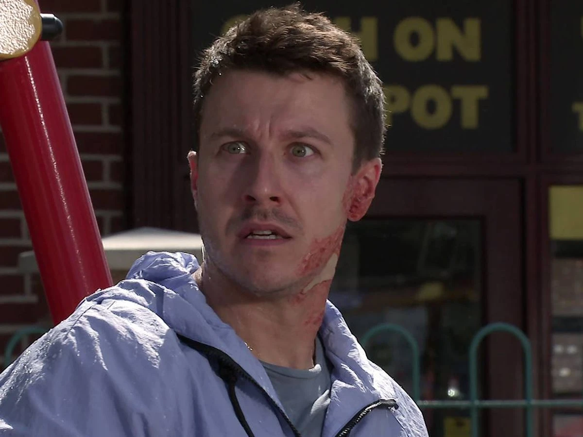 ਕੋਰੋਨੇਸ਼ਨ ਸਟਰੀਟ ਦੇ ਰਾਇਨ ਅਦਾਕਾਰ ਦੀ ਅਸਲੀ ਉਮਰ ਜਾਣ ਕੇ ਫੈਨ ਹੈਰਾਨ