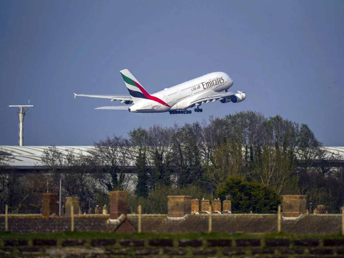 ਏਮਾਰਟਸ ਦੇ ਉਡਾਣ ਰੱਦ, ਦੁਬਈ ਹਵਾਈ ਅੱਡੇ 'ਤੇ ਪਾਬੰਦੀ ਲਾਗੂ