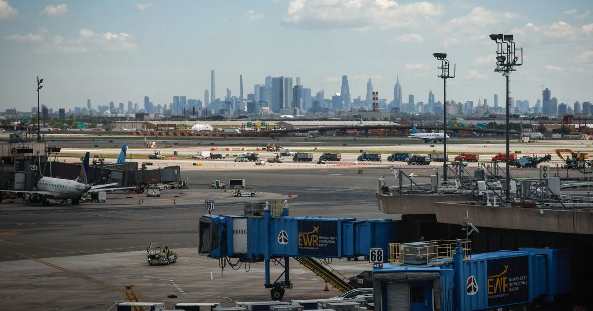 ਨਿਊਅਰਕ ਦੇ ਹਵਾਈ ਅੱਡੇ 'ਤੇ ਅੱਗ ਕਾਰਨ ਉੜਾਨਾਂ ਰੋਕੀਆਂ ਗਈਆਂ