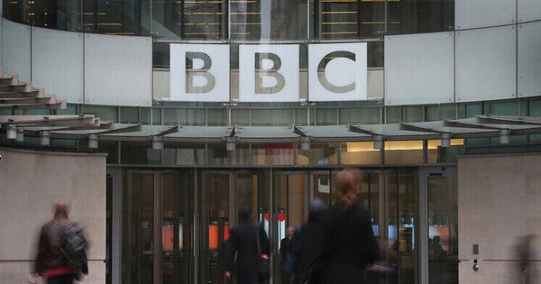 ਬੀਬੀਸੀ 'ਤੇ ਗਾਜ਼ਾ ਖ਼ਬਰਾਂ ਲਪੇਟਣ ਦਾ ਦੋਸ਼