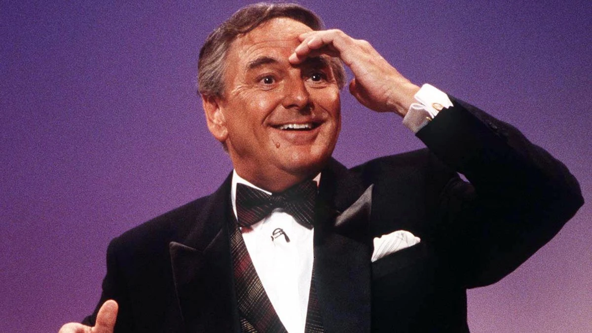 Bob Monkhouse ਦੀ ਮਜ਼ਾਕੀ ਕਿਤਾਬ ਦੀ ਮੁਰੰਮਤ ਰੱਦ