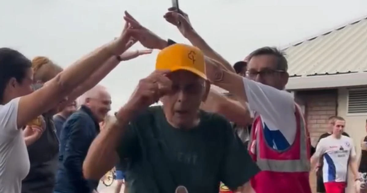 ਬੇਸਿਲਡਨ ਦੇ 'parkrun ਲੇਜੈਂਡ' ਨੇ 90ਵਾਂ ਜਨਮਦਿਨ ਮਨਾਇਆ